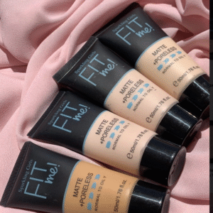 Base de Maquillaje Fit Me Matte(Este producto es para una practica escolar, no esta a la venta)
